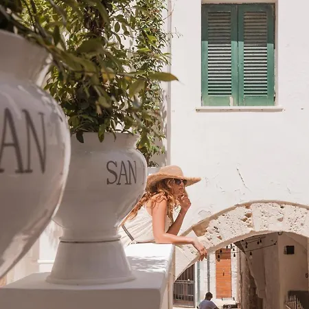 San Michele 폴리나노 아마레